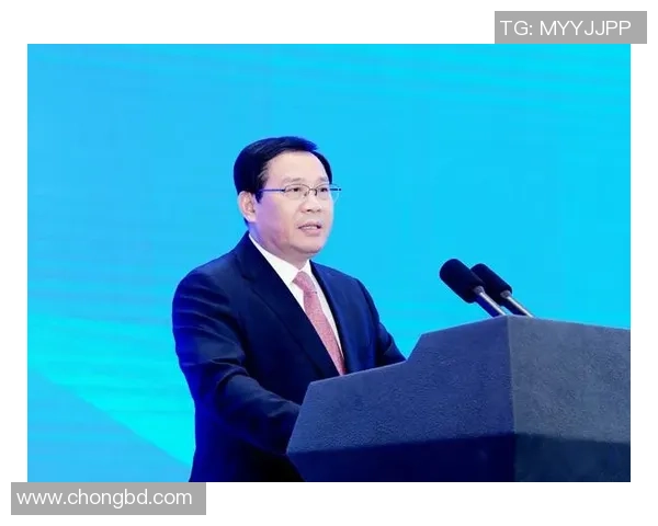 李强专访：深入探讨和平精英的成长与未来发展之路